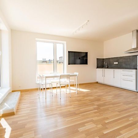 Penthouse # 81 With Panoramic City View In Elite Rezidence With Free Parking Prag Exterior foto