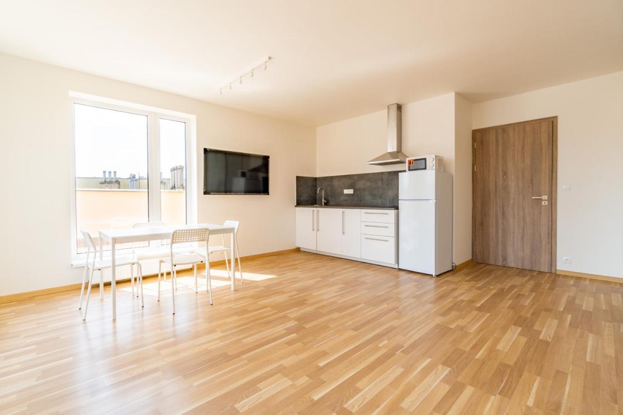 Penthouse # 81 With Panoramic City View In Elite Rezidence With Free Parking Prag Exterior foto